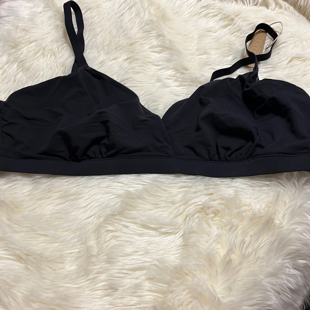 NWT SKIMS bralette